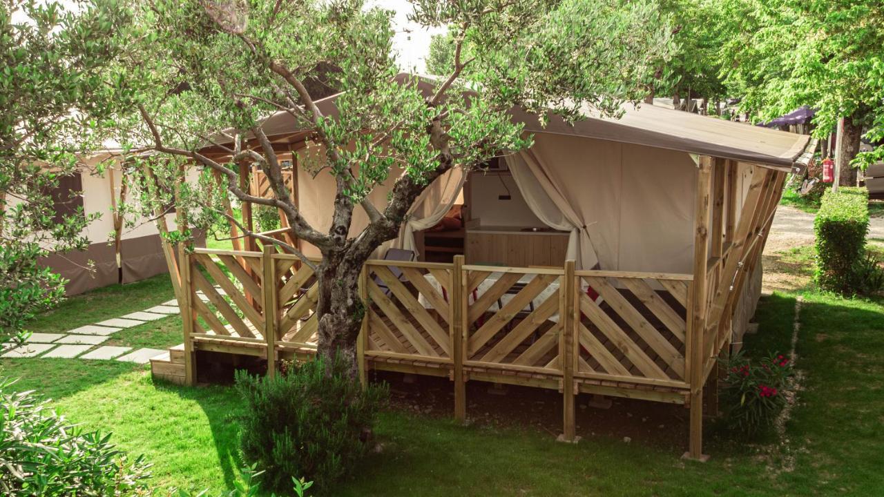 Moniga del Garda Sereno Camping Holiday מראה חיצוני תמונה