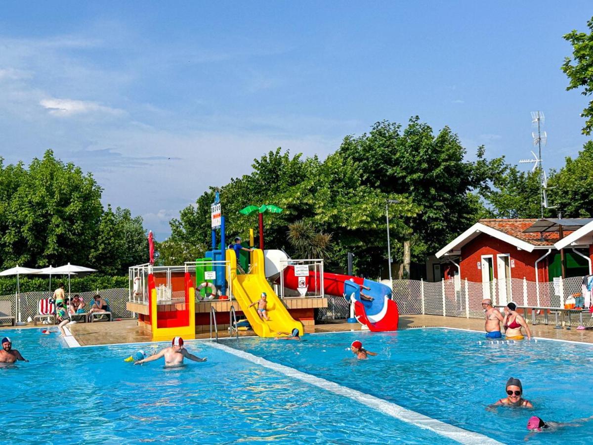 Moniga del Garda Sereno Camping Holiday מראה חיצוני תמונה