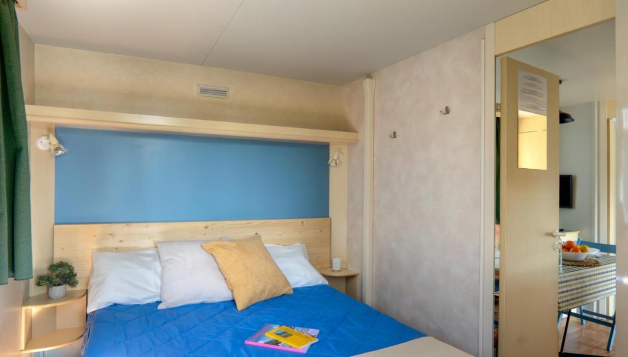 Moniga del Garda Sereno Camping Holiday מראה חיצוני תמונה