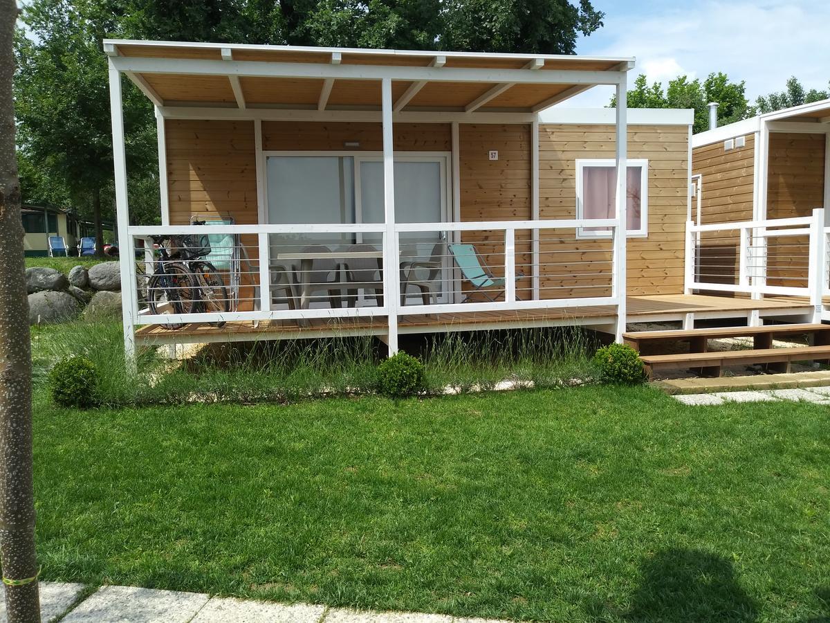 Moniga del Garda Sereno Camping Holiday מראה חיצוני תמונה